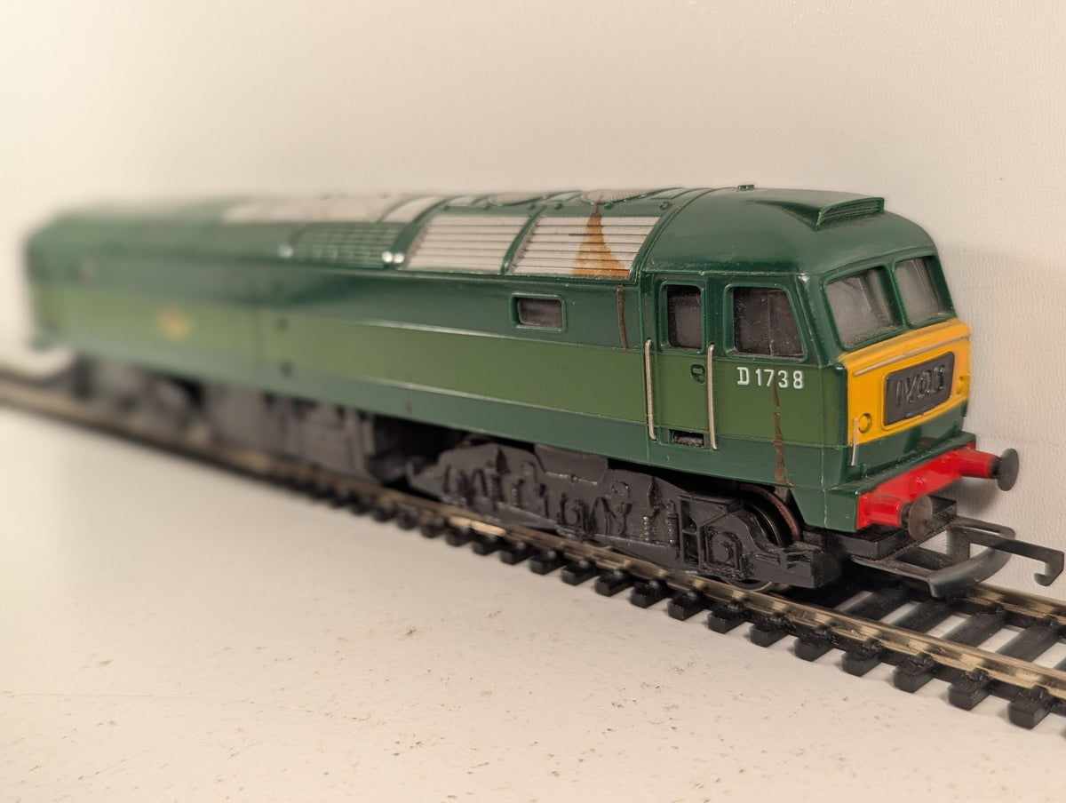 Hornby OO Gauge Class 47 Locomotive D1738 BR Two-Tone Green R852