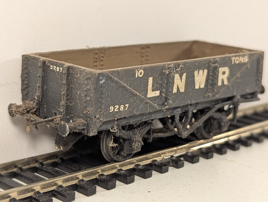 Kitbuilt LNWR 4-Plank Open Wagon 9287 LNWR Grey