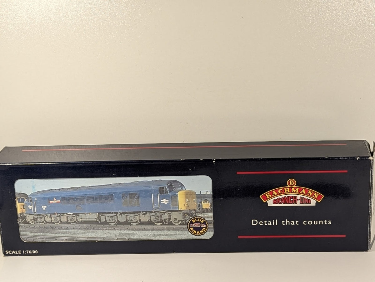 Bachmann OO Gauge Class 46 D163 Leicestershire & Derbyshire Yeomanry