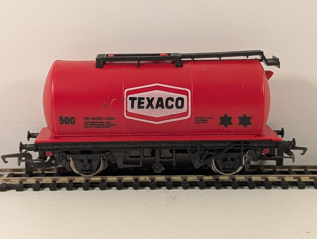 Hornby OO Gauge Texaco Tank Wagon