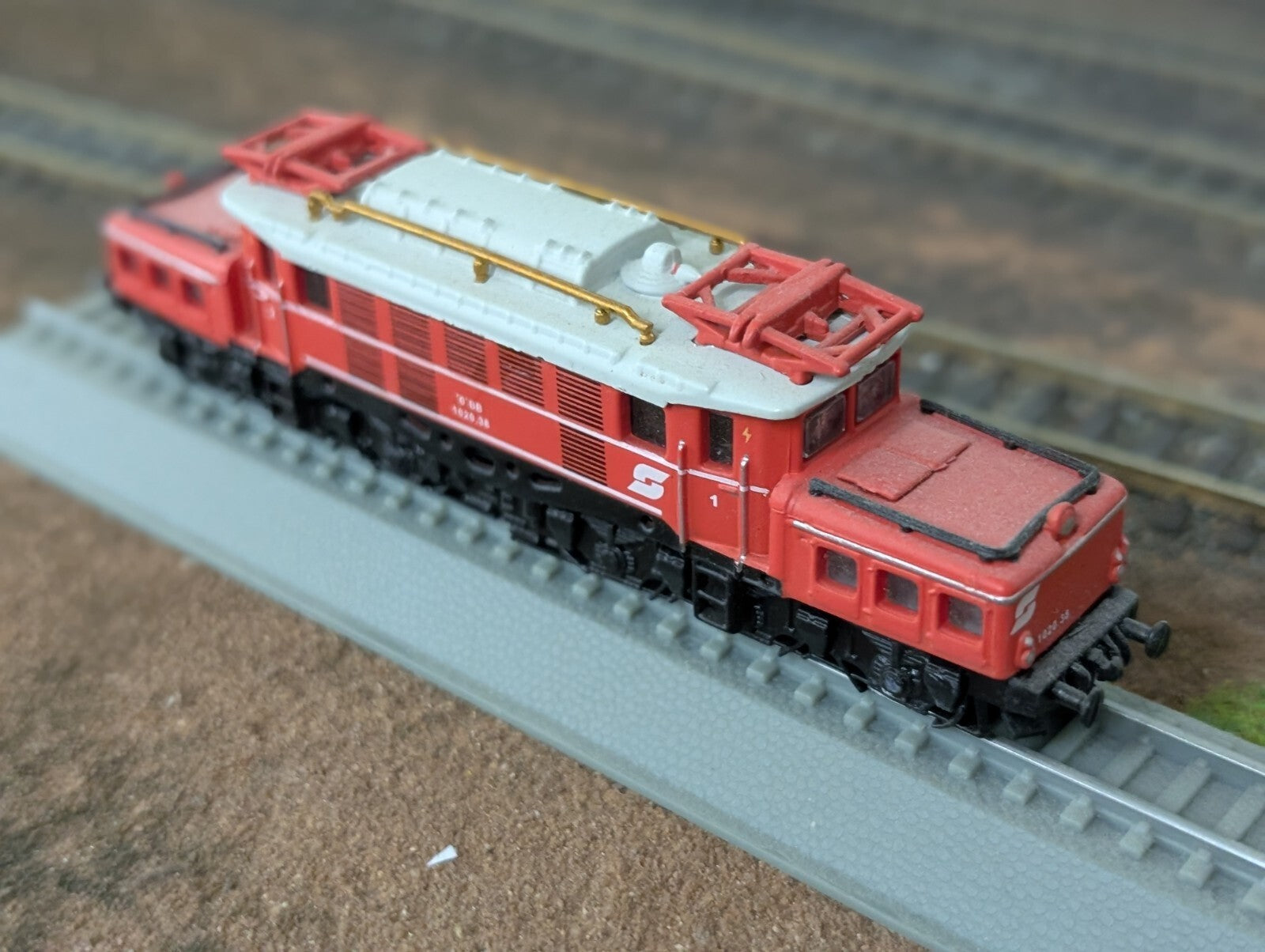Del Prado Class 1020 electric locomotive Austria 1940 1:160