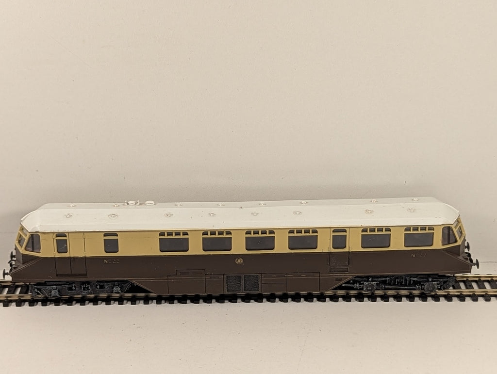Lima OO Gauge GWR Railcar Diesel Railcar 22 GWR Chocolate and Cream