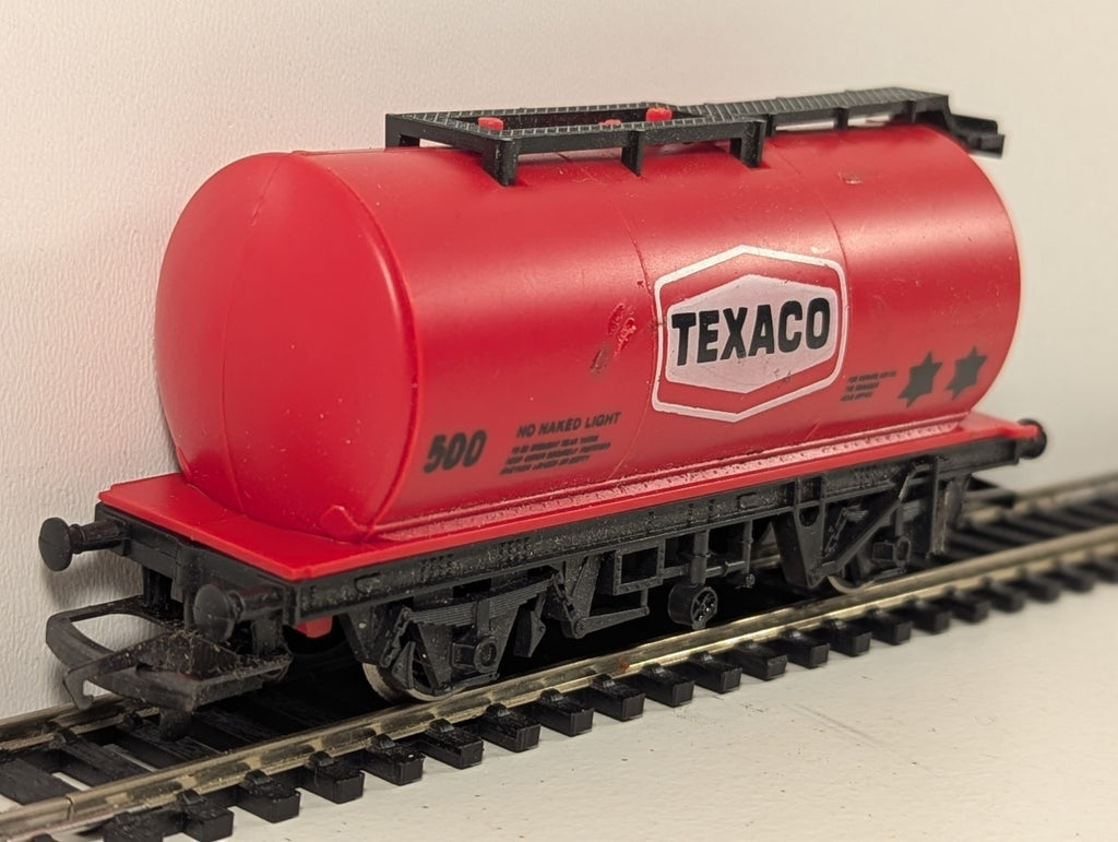Hornby OO Gauge Texaco Tank Wagon