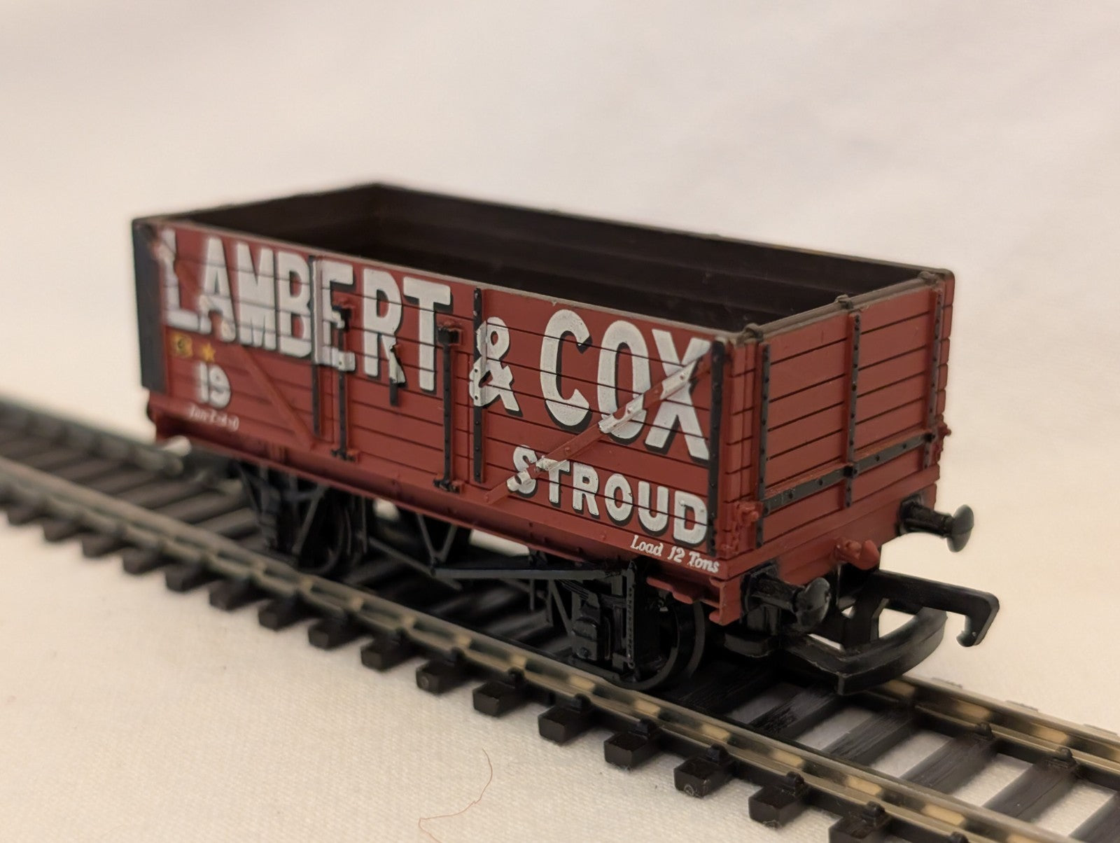 Bachmann OO Gauge Lambert & Cox 12 Ton 7 Plank Open Wagon Goods Wagon