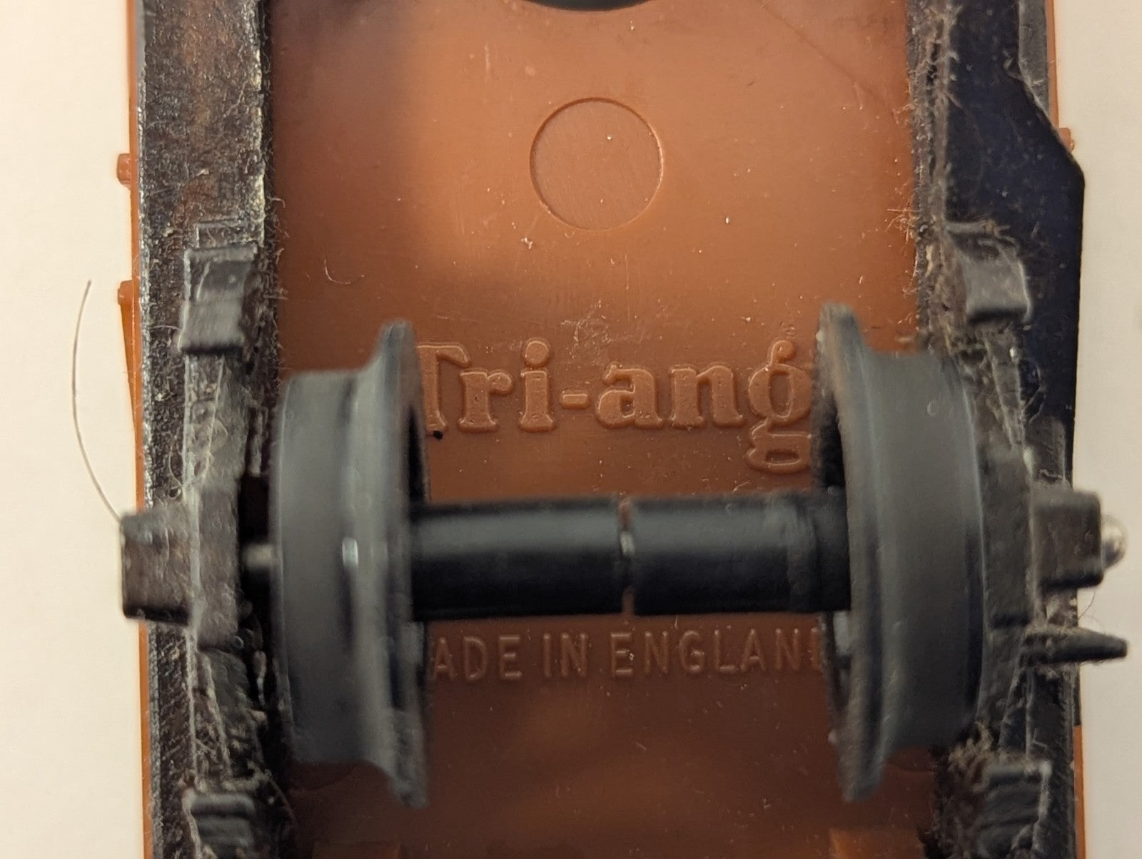 Tri-ang R122 Brown Cattle Wagon
