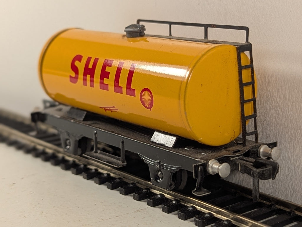 Fleischmann 5031 HO Gauge Shell Tanker Wagon