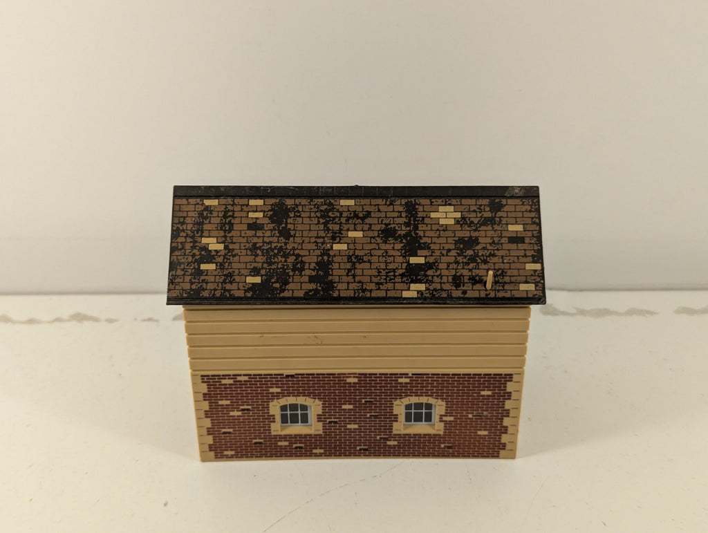 Hornby R503 OO Gauge Railway Signal Box