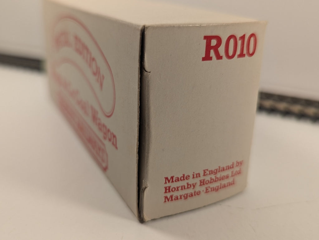 Hornby R010 OO Gauge Pugh & Co Coal Wagon