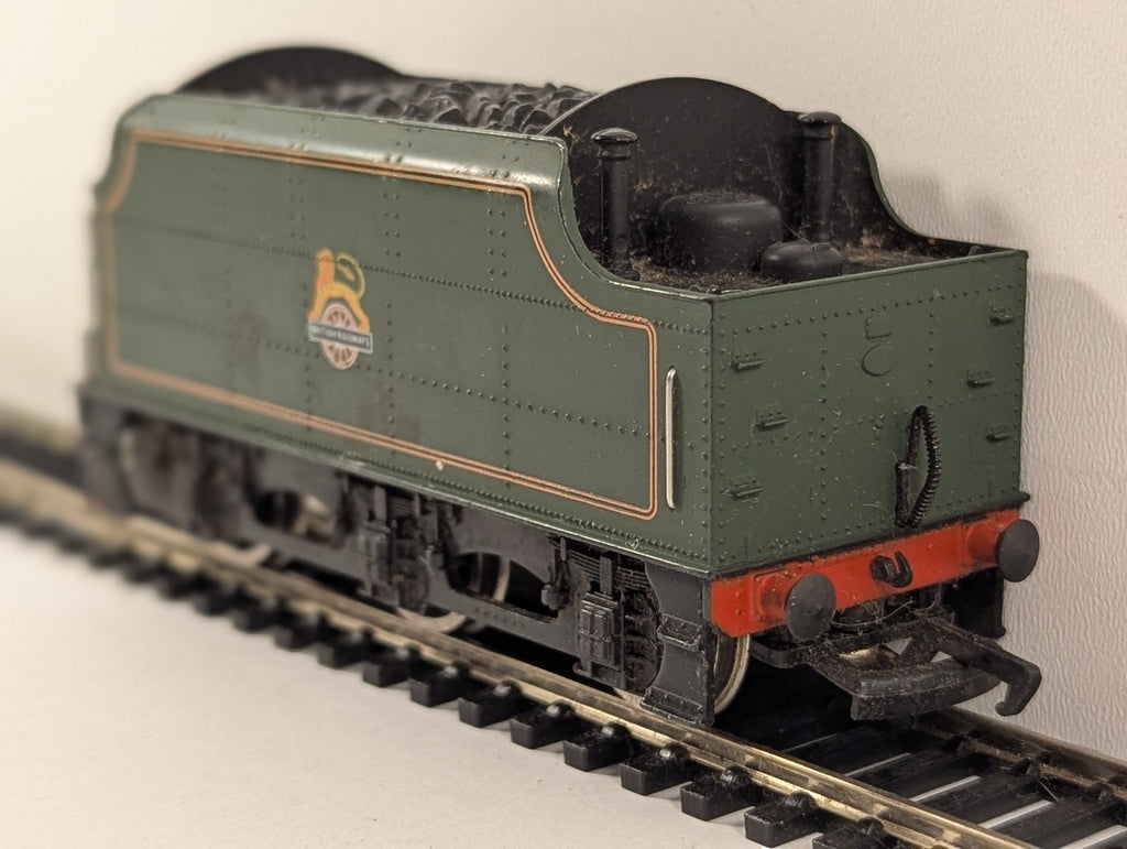 Mainline OO Gauge BR 6-Wheel Tender BR Green