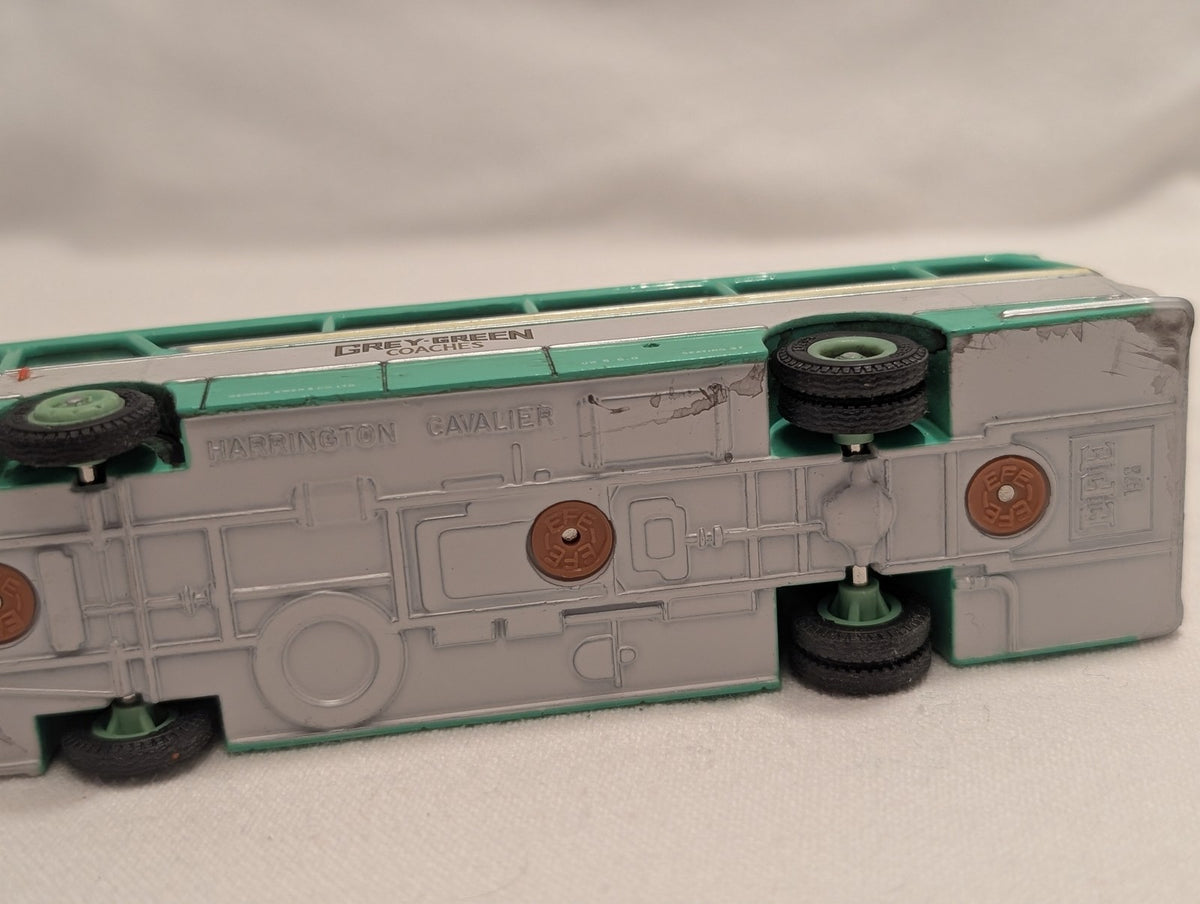 EFE 1:76 Scale Harrington Cavalier Grey-Green Coaches Die-cast Coach