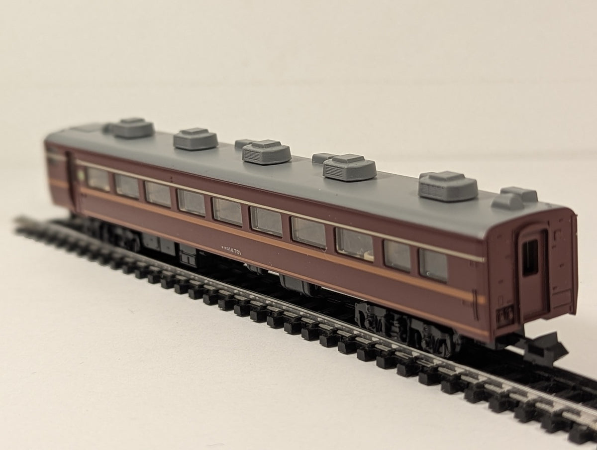 Tomix N Gauge J.N.R. Passenger Car ORO-14 700 オロ14 701 JNR Maroon and Gold 2518