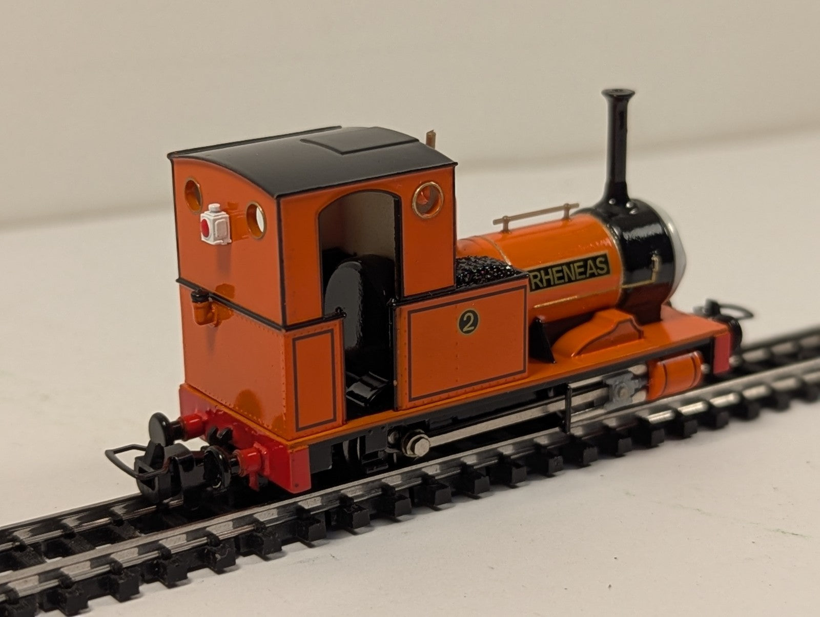 Bachmann HO Narrow Gauge Thomas & Friends Rheneas - Boxed