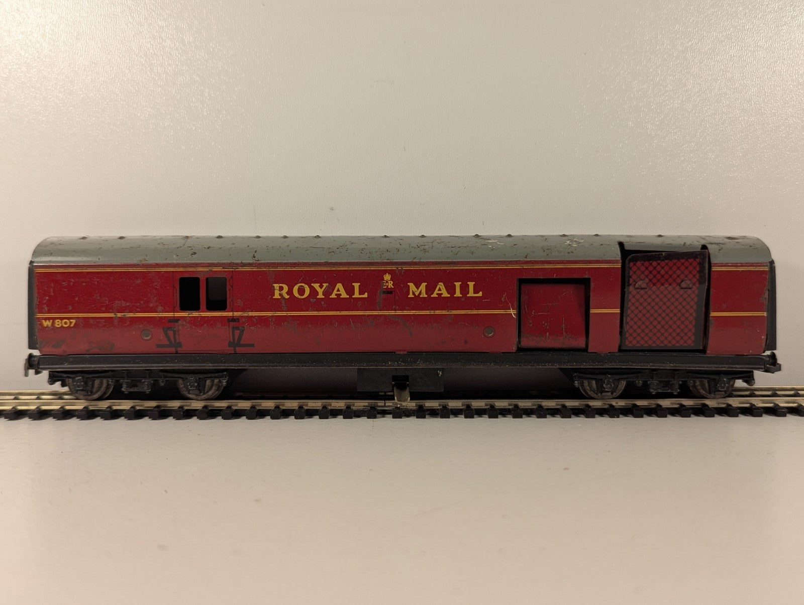 Hornby Dublo OO Gauge Operating TPO Royal Mail Van Passenger Coach
