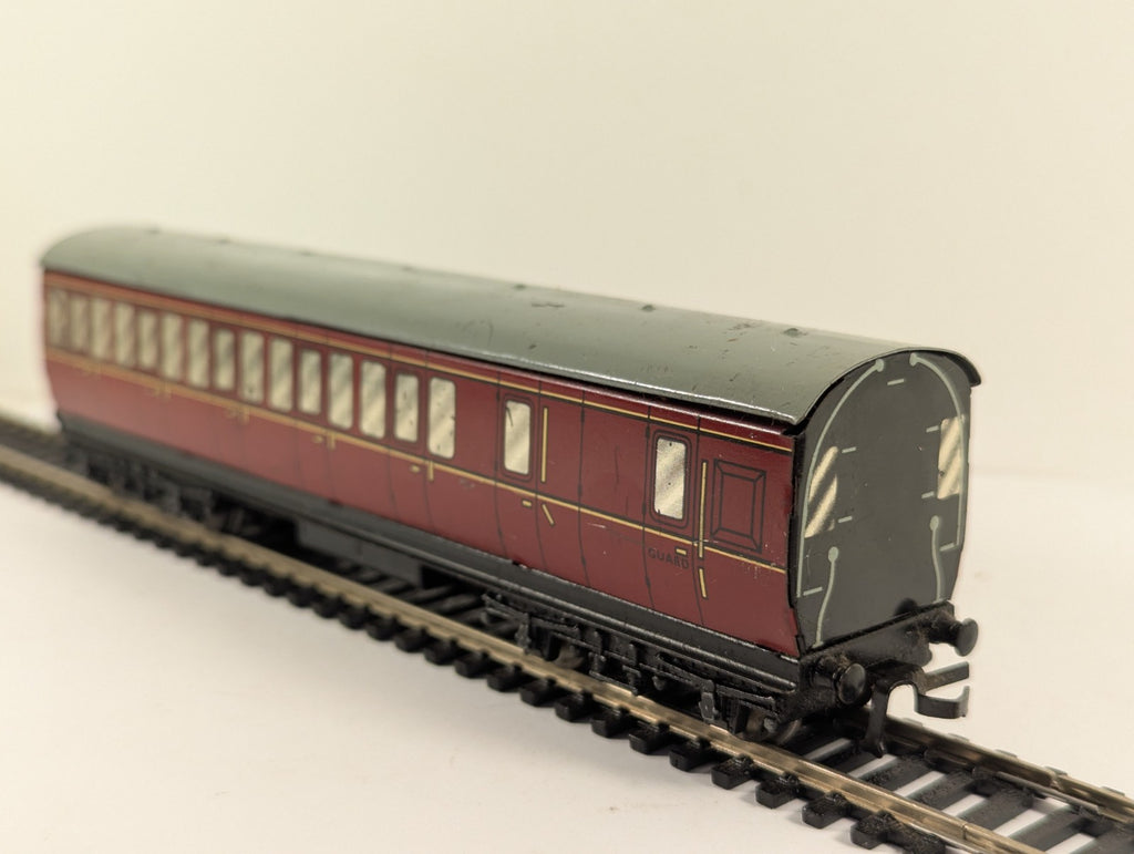 Hornby Dublo OO Gauge BR Maroon Suburban Brake Coach