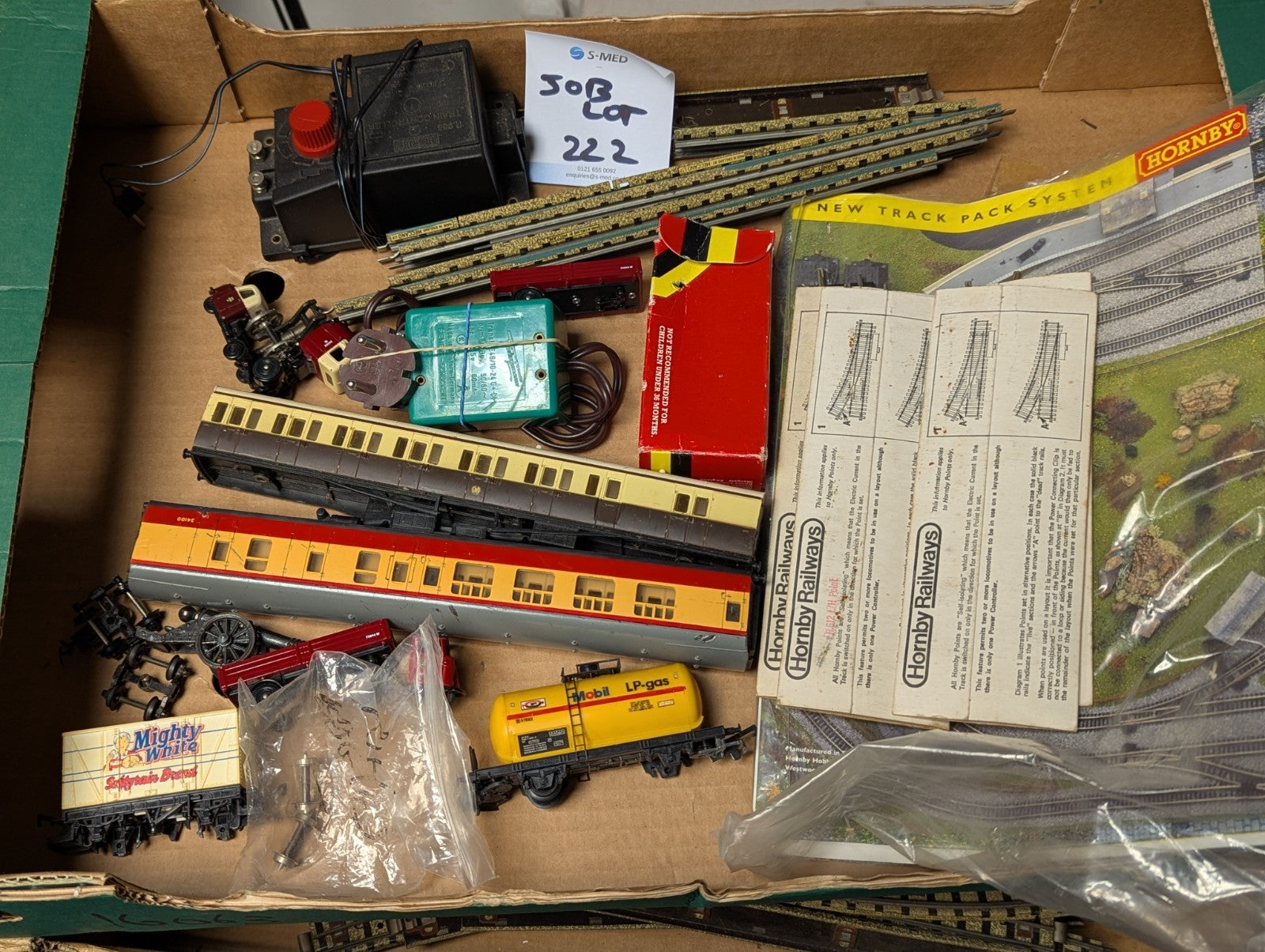 OO Gauge Job Lot of Model Railway Spares & Parts - Lot 222