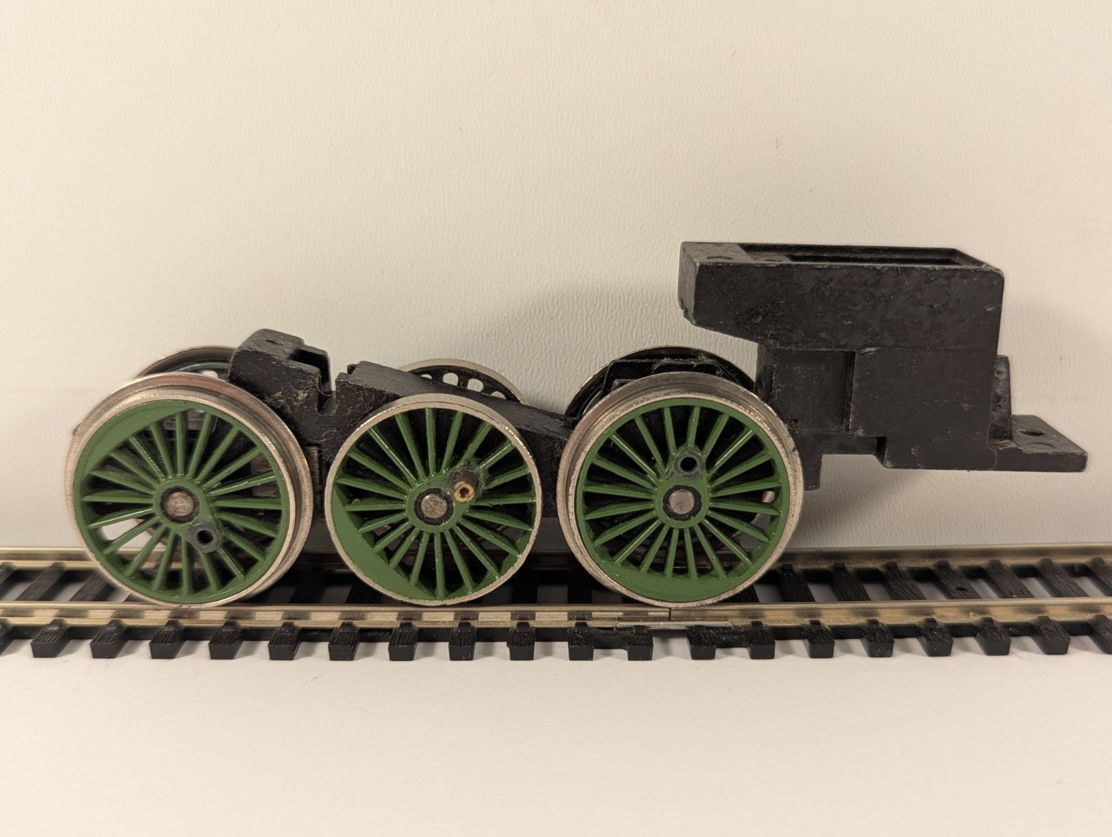 Tri-ang Hornby R850 OO Gauge X518 A1/A3 Pacific Chassis - Spares/Repairs