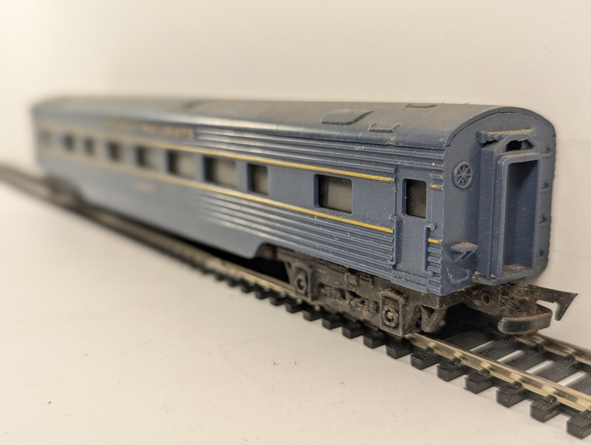 Tri-ang OO Gauge Transcontinental Passenger Coach 10724 finished in BR Blue / Bl