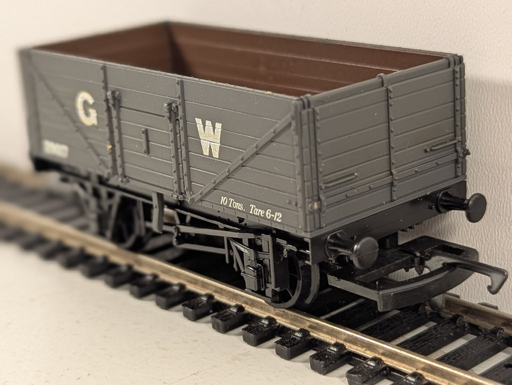 GMR (Airfix) 54378-7 7-Plank Wagon