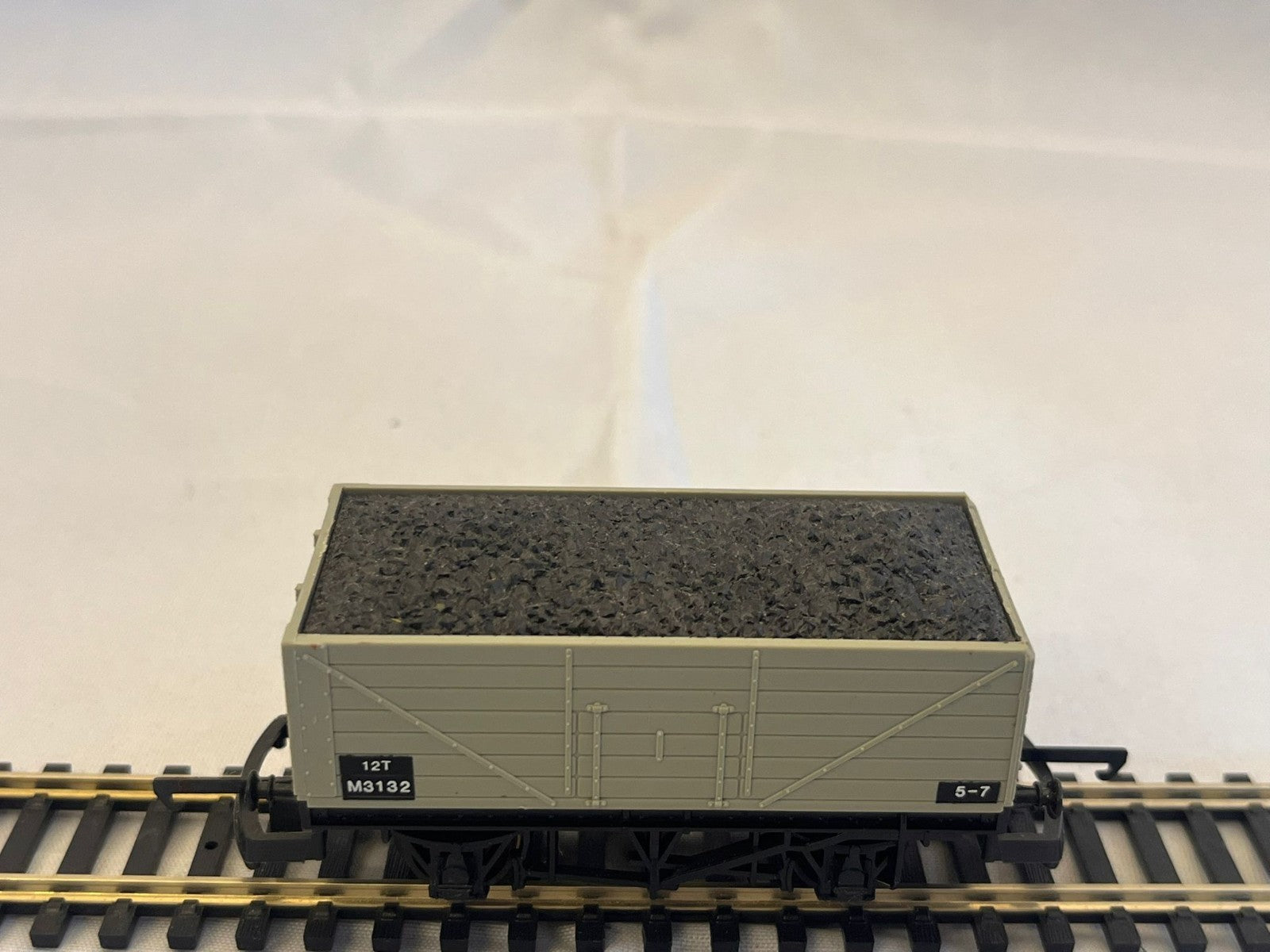 Lima 305675 BR Grey 7 Plank Wagon M3132