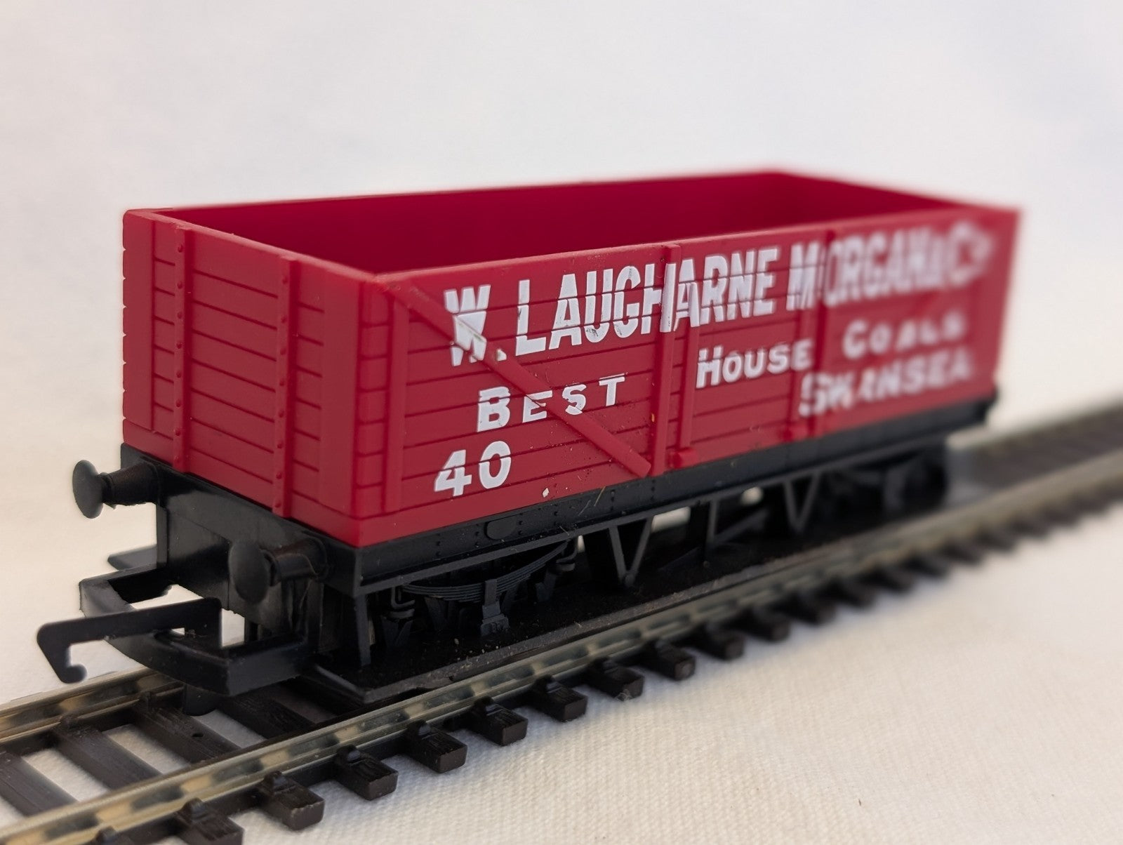 Hornby OO Gauge 7-Plank Open Wagon W. Laugharne Morgan & Co Goods Wagon