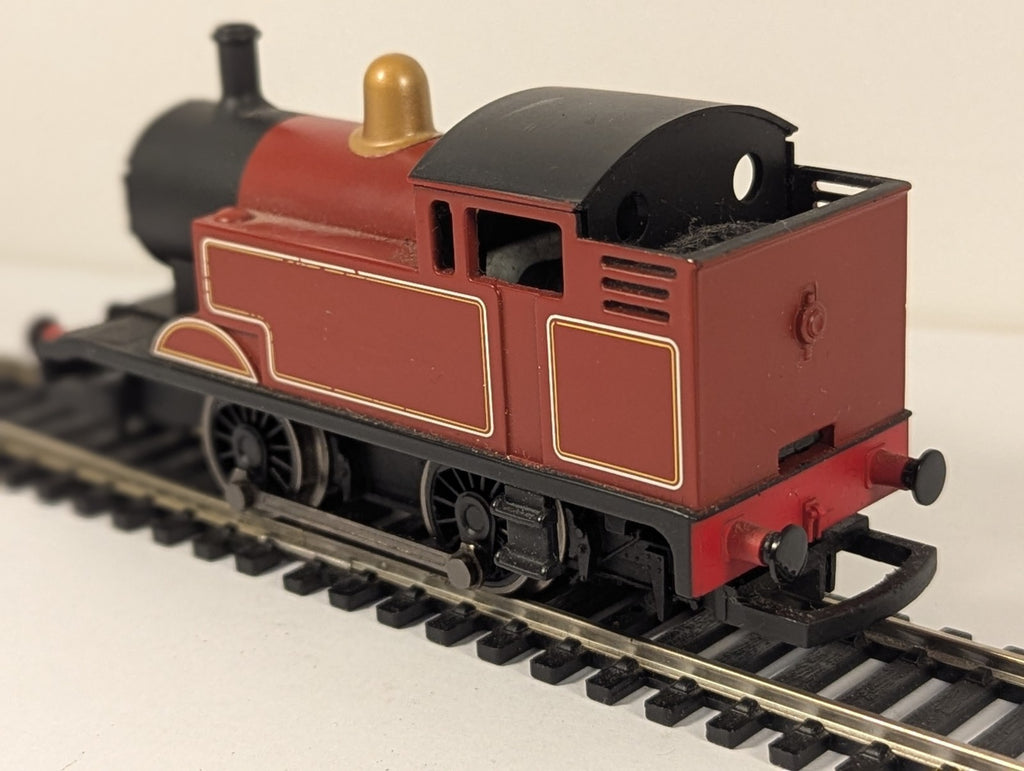 Hornby R1137 OO Gauge “Billy” 0-4-0T Steam Locomotive – Missing Tank Name