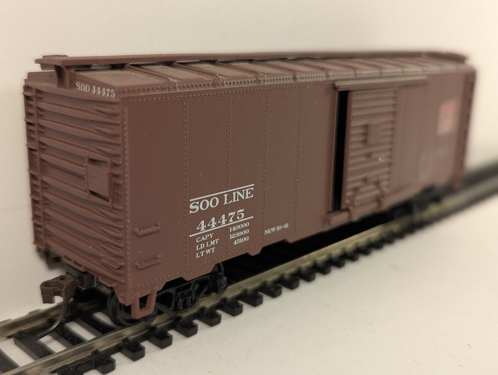 Athearn HO Scale 40' Box Car 44475 Soo Line