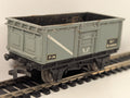 Hornby Dublo BR 16 Ton Mineral Wagon Grey OO Gauge - Chipped Paint