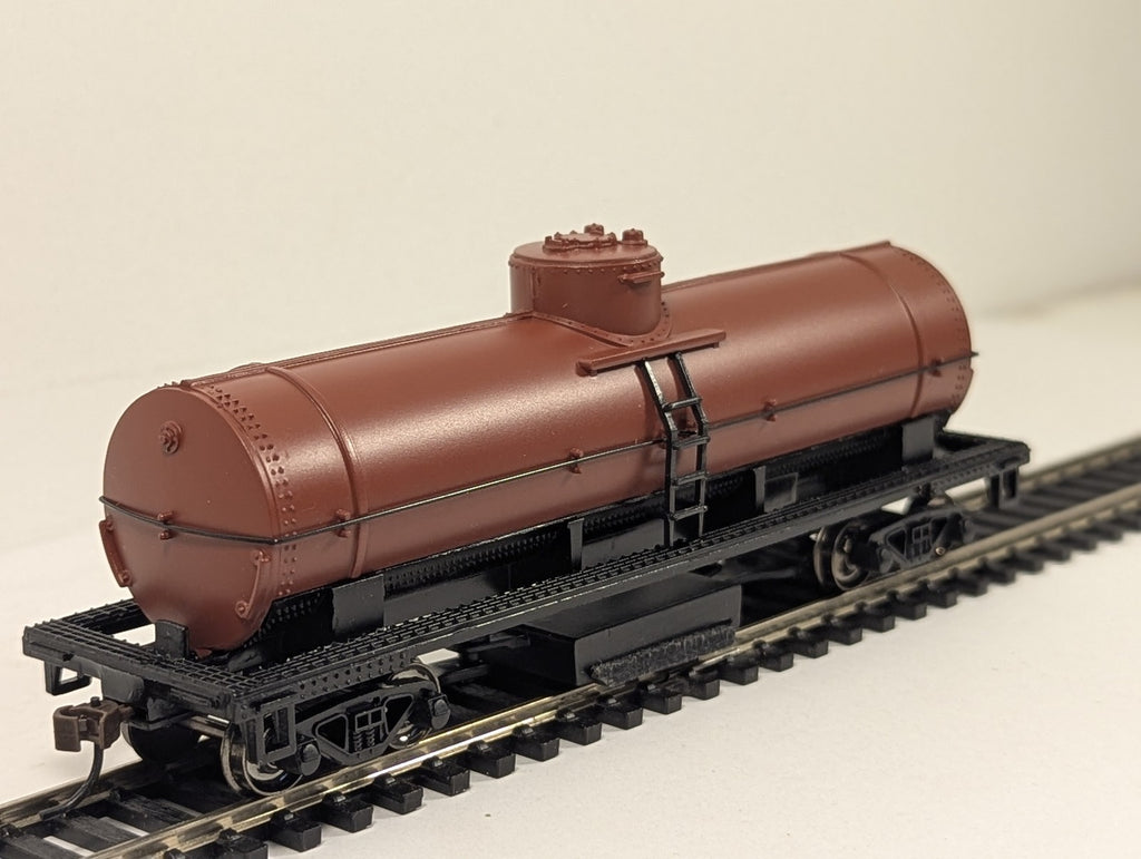 Bachmann HO Gauge HO Track Cleaning Tank Car Track Cleaning Car Oxide Red 16303