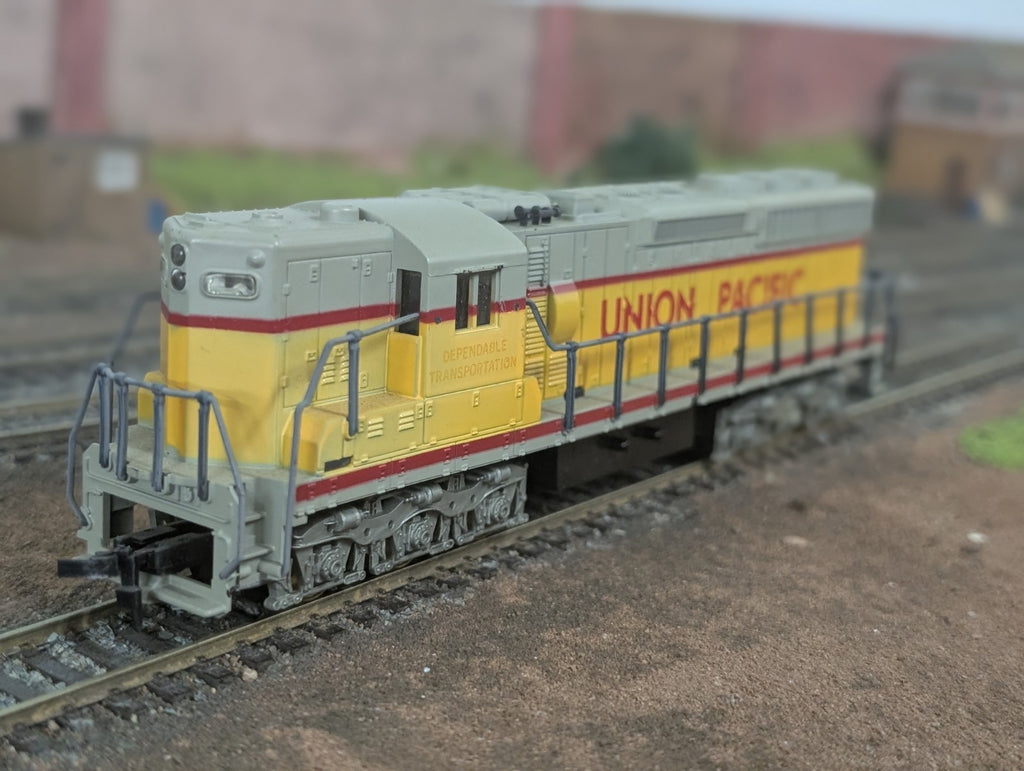 Tyco Union Pacific Diesel Emd S9 HO Gauge