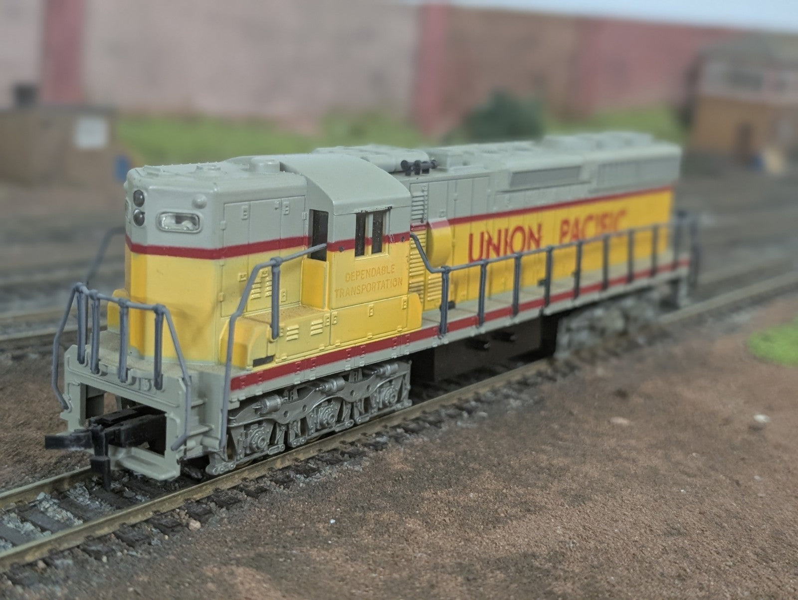 Tyco Union Pacific Diesel Emd S9 HO Gauge