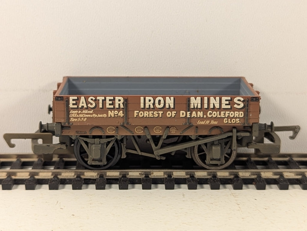Bachmann OO Gauge 5 Plank Wagon Easter Iron Mines Open Wagon 4
