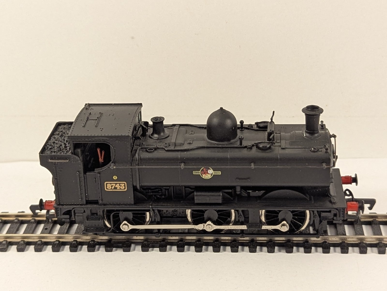 Replica Railways 11002 BR Unlined Black Pannier Tank  - Boxed - Spares/Repairs