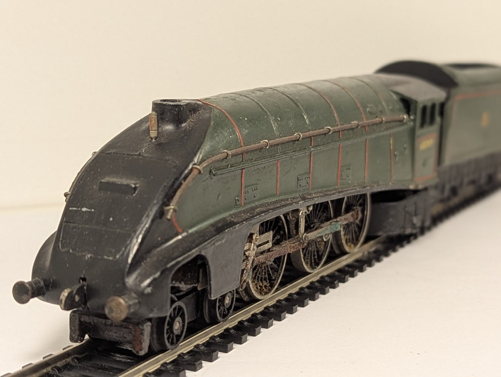 Hornby Dublo OO Gauge LNER A4 “Kingfisher” 60024 BR Green – Spares/Repair