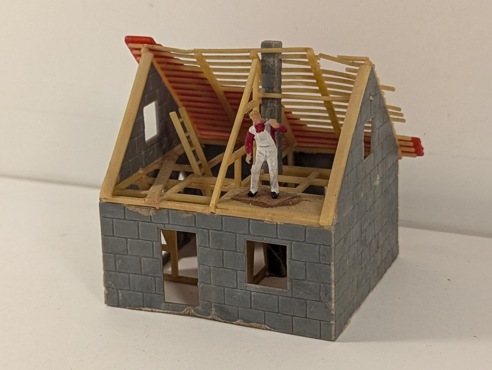 Faller HO Scale House Under Construction Building B-242