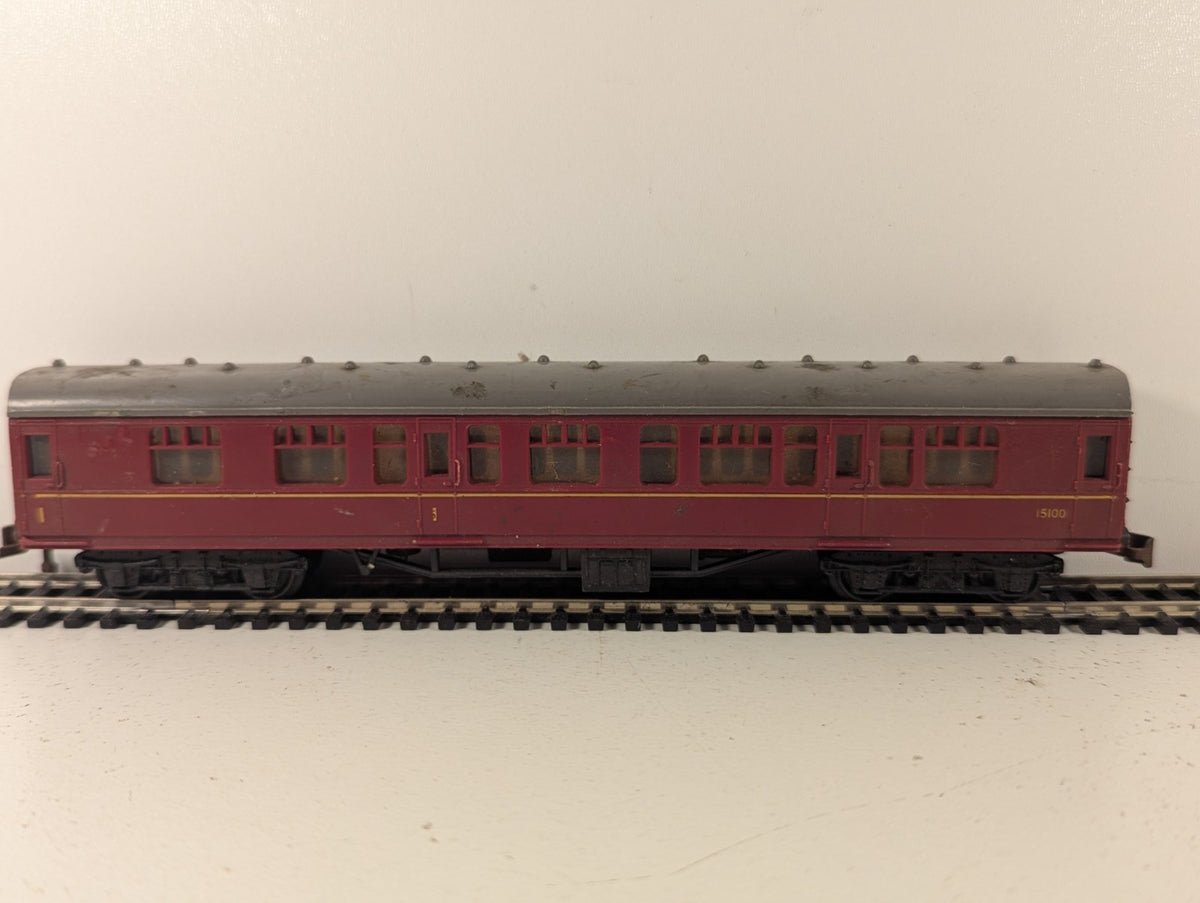 Jouef Playcraft HO Gauge BR Maroon Composite Coach Passenger Coach 15100