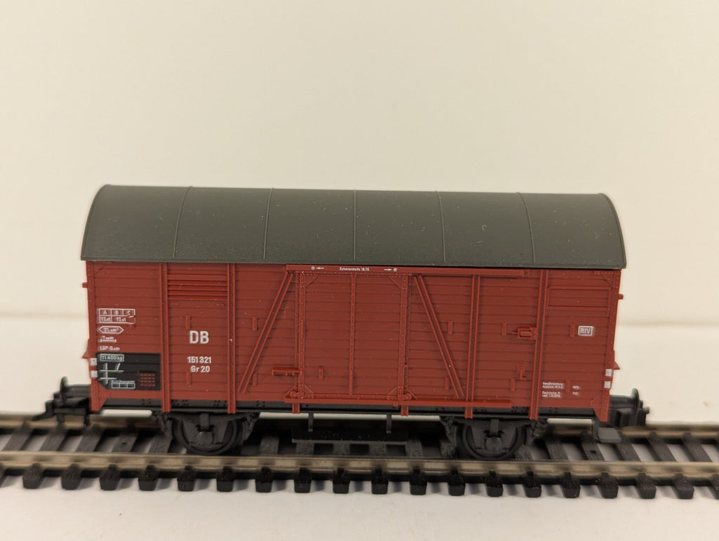 Fleischmann 5020 HO Gauge Red DB Covered Wagon Boxed