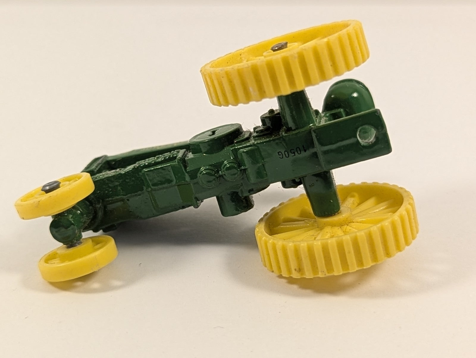ERTL John Deere Model G Diecast Tractor