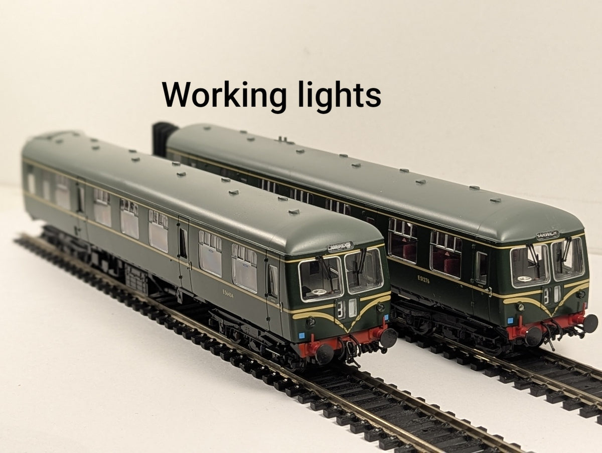 Bachmann OO Gauge Class 105 Cravens 2-Car DMU Diesel Multiple Unit