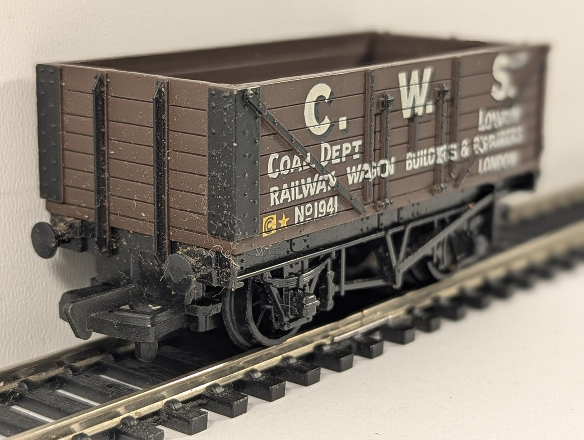 Mainline OO Gauge 7 Plank Wagon C.W.S. Goods Wagon 1941 C.W.S. Brown 37-129