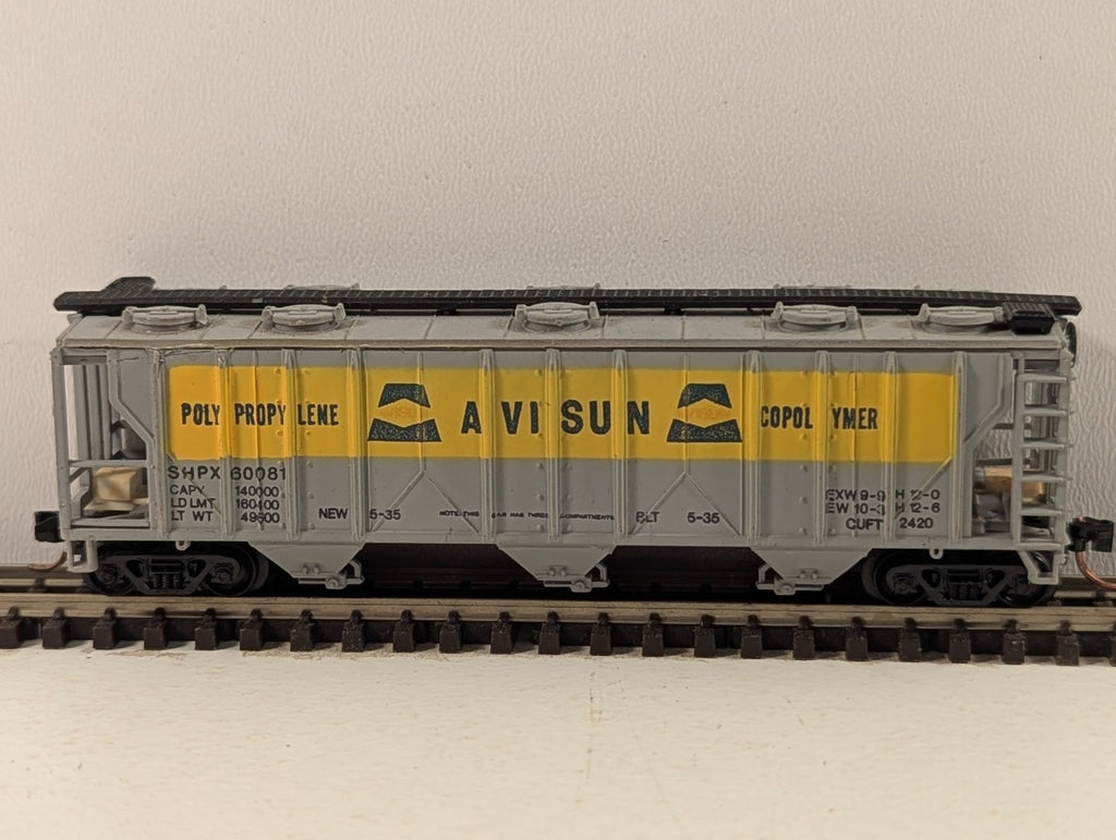 Bachmann N Gauge Avisun 47ft Covered Hopper