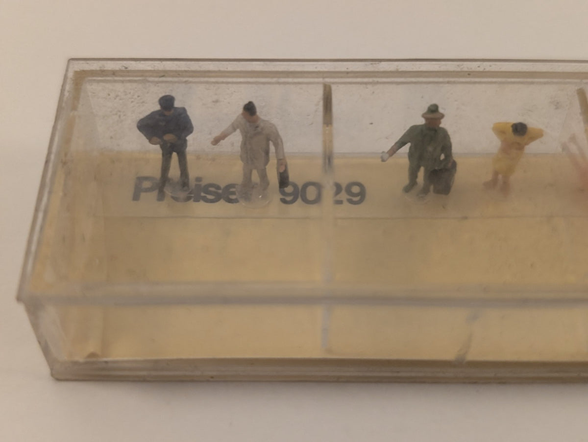 Preiser N Gauge Model Figures – Set 9029