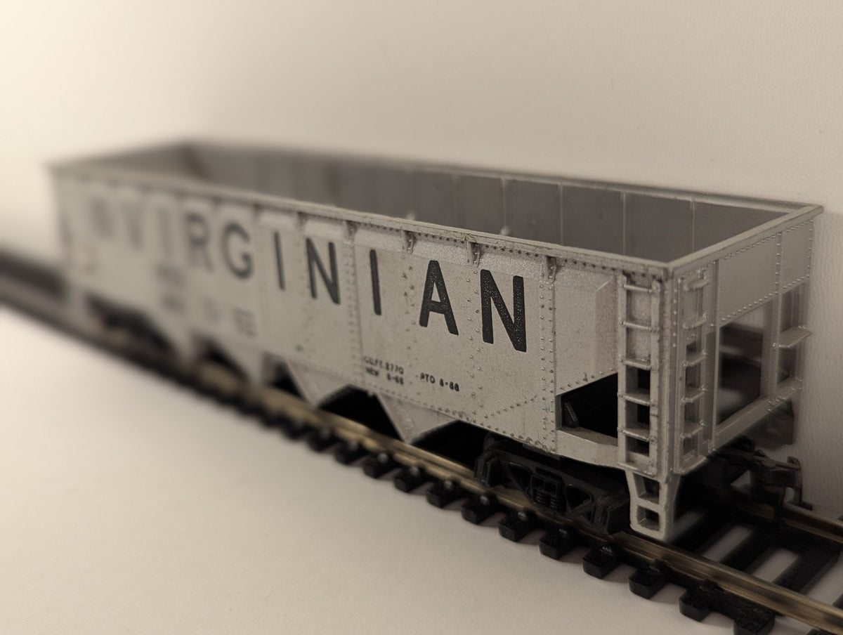 Bachmann HO Gauge 3-Bay Hopper Goods Wagon 2610 Virginian