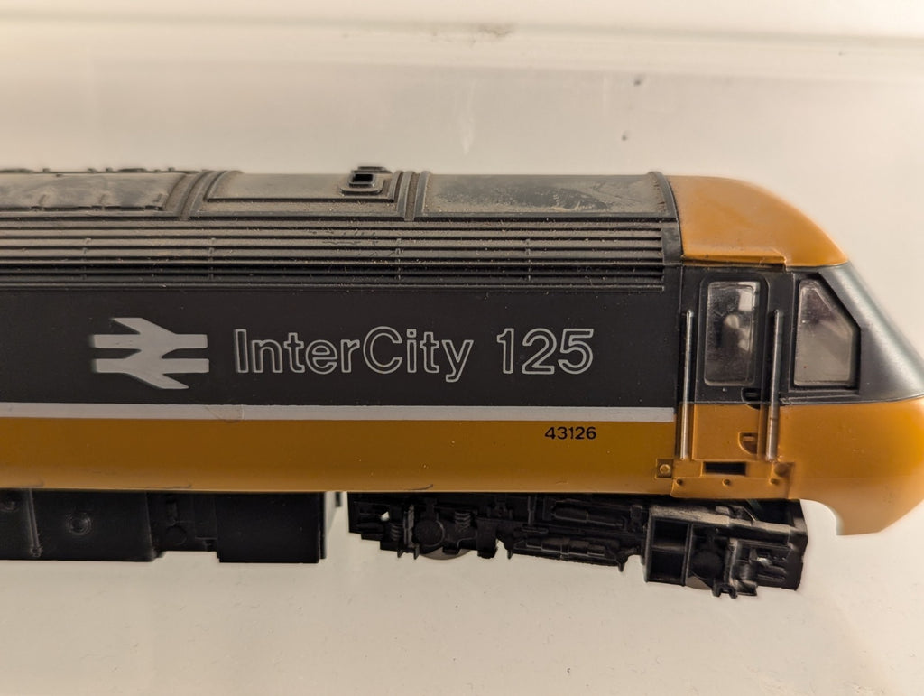 Hornby OO Gauge InterCity 125 HST Standard Livery Motorised & Dummy Power Cars
