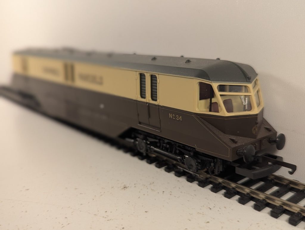 Lima OO Gauge GWR Express Parcels Railcar No. 34 GWR Chocolate and Cream