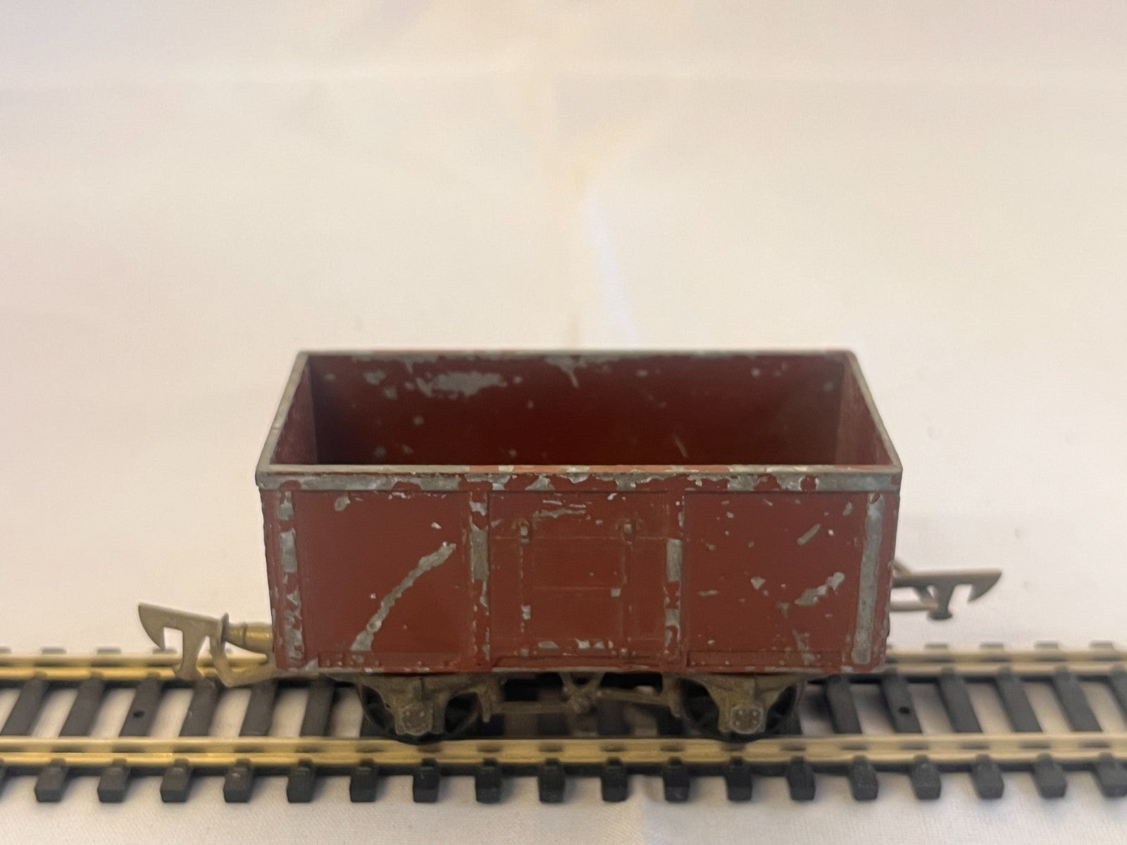 Graham Farish Diecast Mineral Wagon Red Oxide