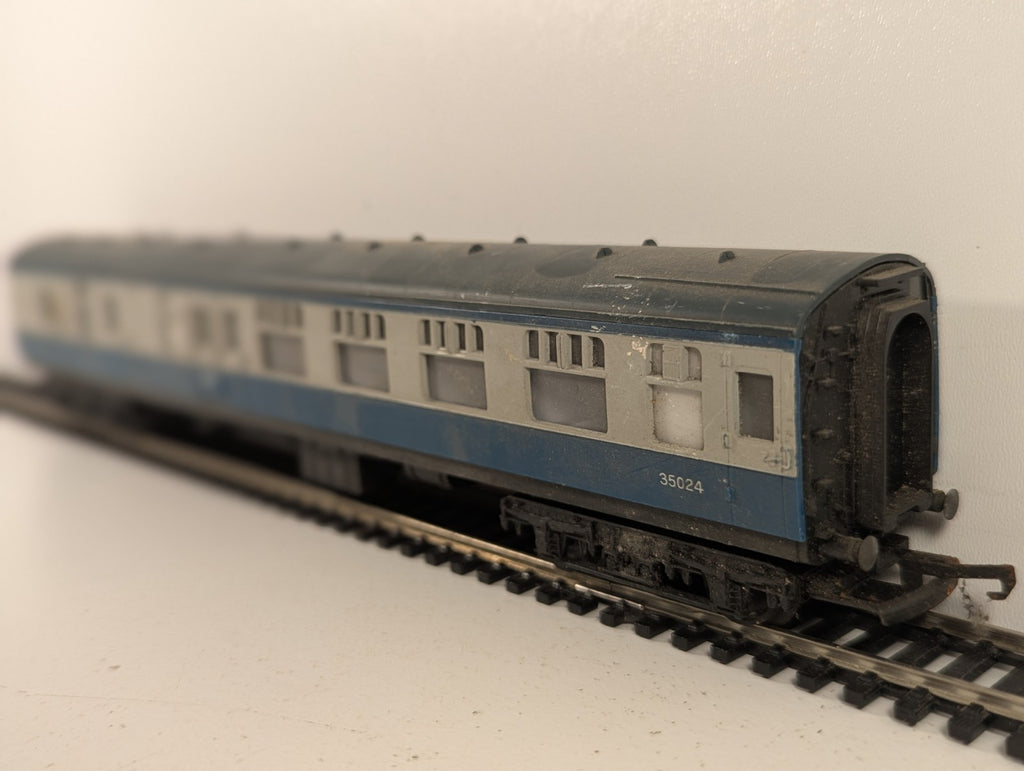 Tri-ang OO Gauge BR Blue/Grey Mk1 Brake Second Coach