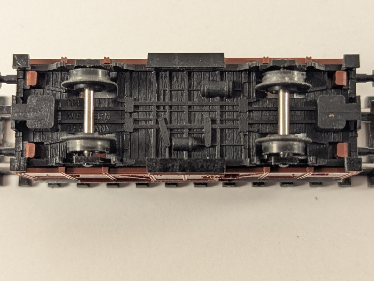 Minitrix N Gauge BR Cov AB Covered Goods Van 200424 BR Bauxite