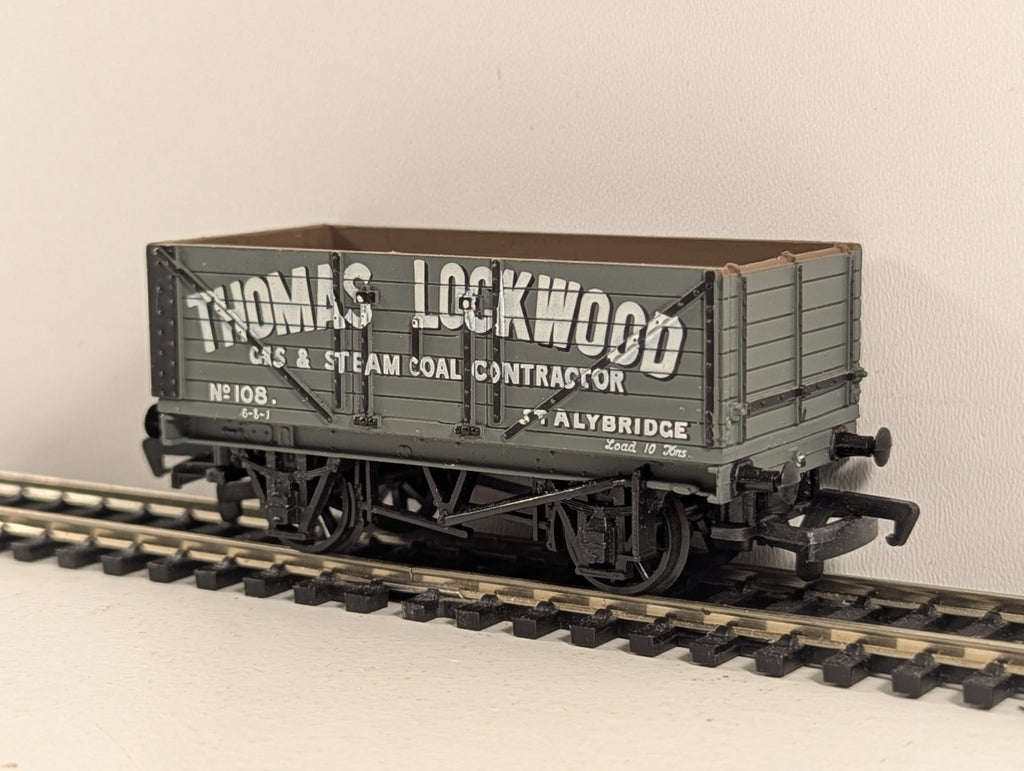 Replica Railways 13211 OO Gauge Thomas Lockwood 7 Plank Wagon - Boxed