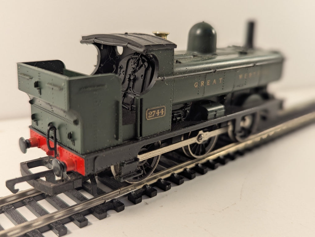 Hornby R059 OO Gauge GWR 2721 Class 2744 Pannier Tank