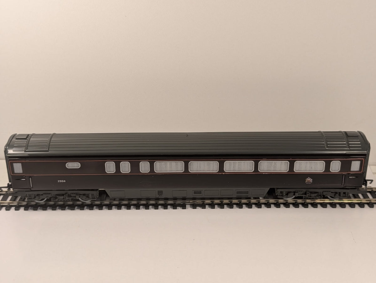 Hornby R455 OO Gauge BR Royal Train Mk3 “The Duke’s Coach” 2904